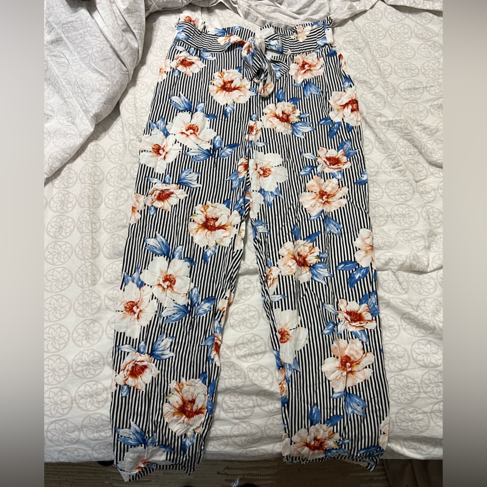 Fitted jogger style pant